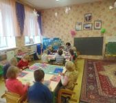 Подготовили подарки папам и дедушкам ко дню Защитника Отечества